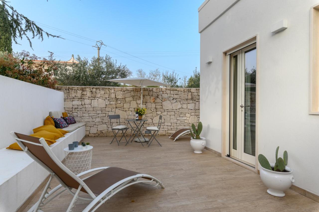 suite carrubo Ostuni Exterior foto