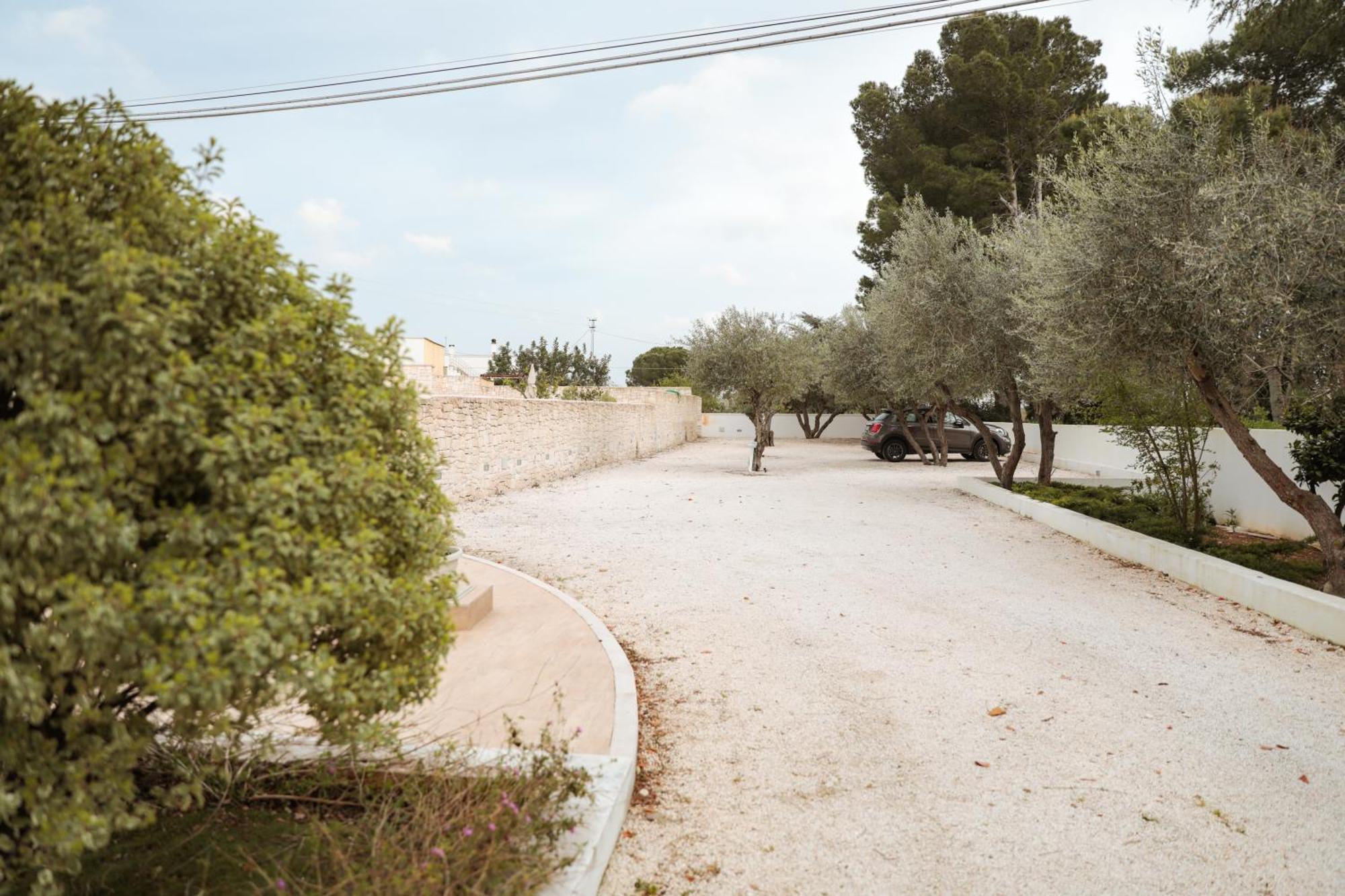 suite carrubo Ostuni Exterior foto
